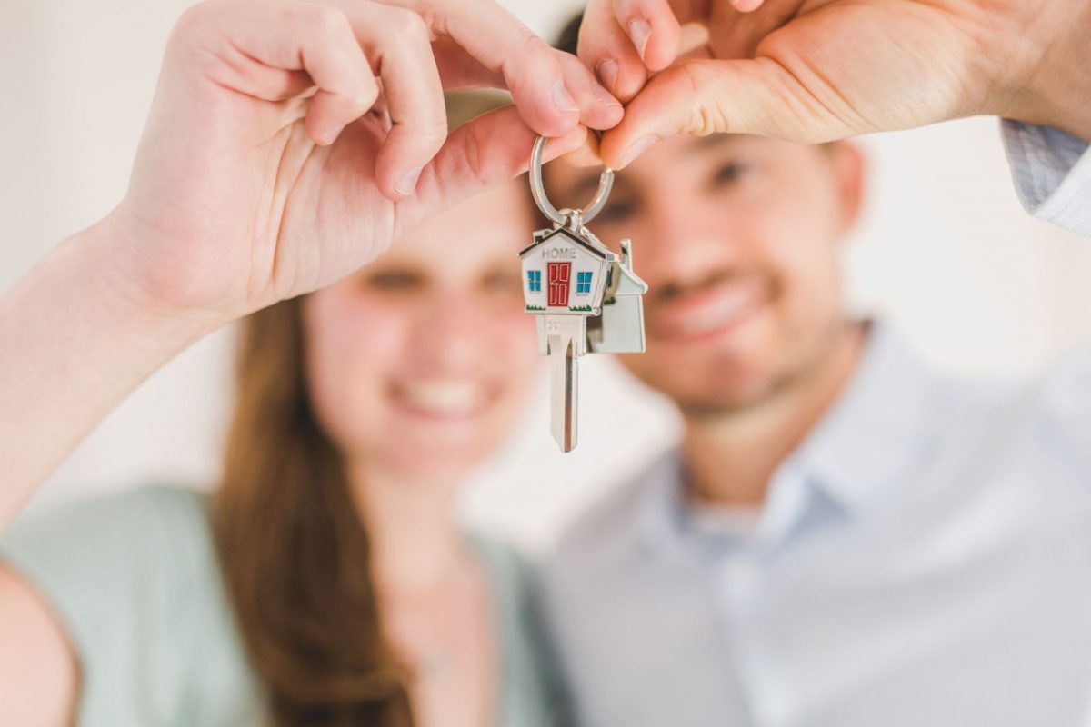 Israeli HNW US real estate equity release Manhattan Miami Hamptons multi-jurisdictional