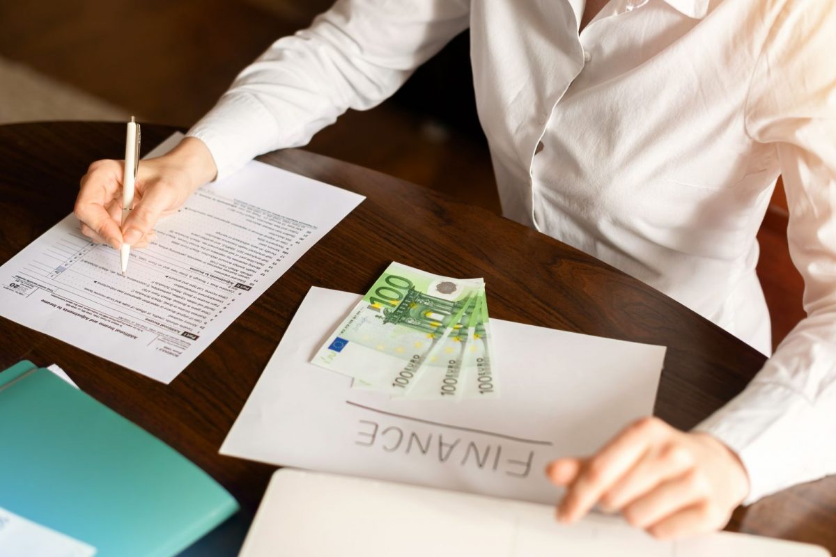 High-net-worth Australian investor using bridge financing against Australian property equity